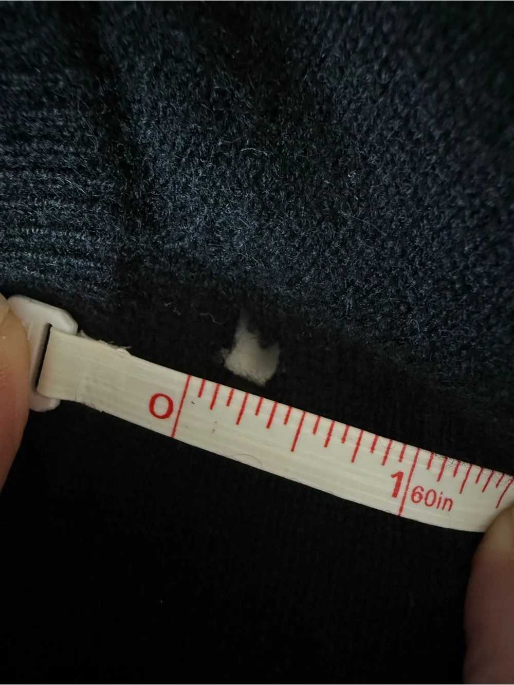 NEW Quince 100% Mongolian Cashmere V Neck Pull Over Sweater Mens Medium Black